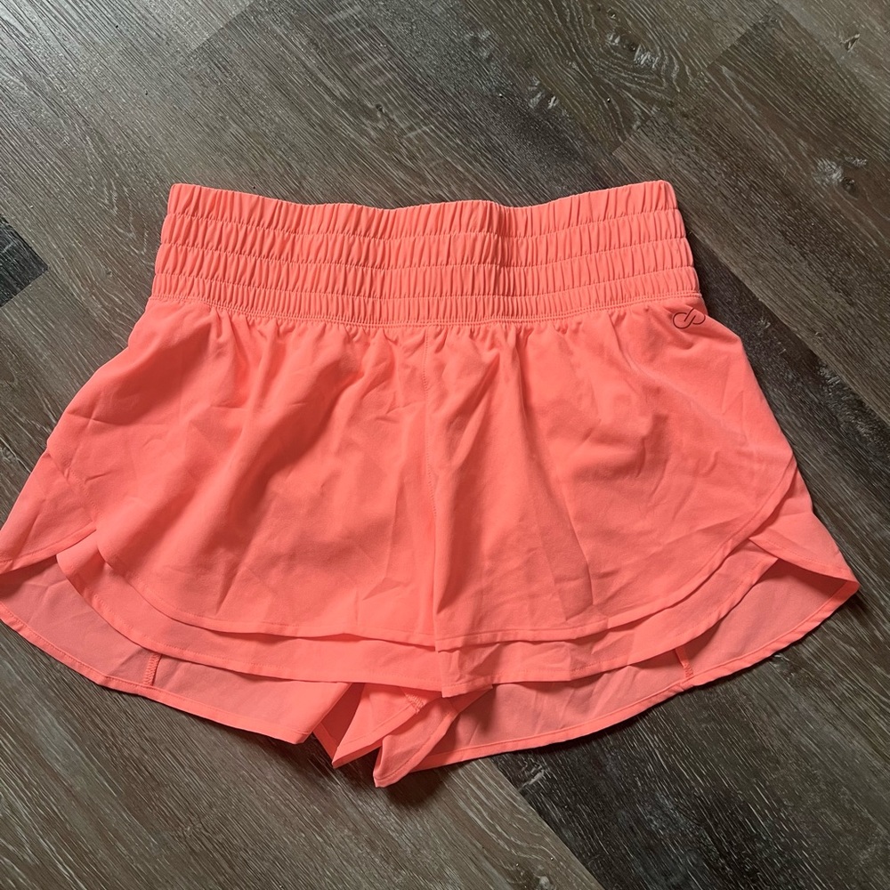 NEW WITH TAGS Calia “Step up high rise performance short”